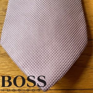 Hugo Boss Mens Light Pink tie formal menswear silk made in Italy